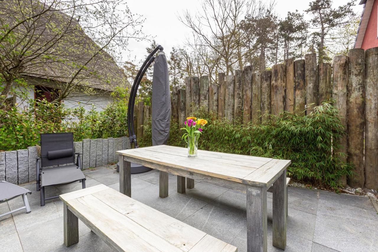 Strandleben - Galerie Nummer 13 Ahrenshoop Exterior foto
